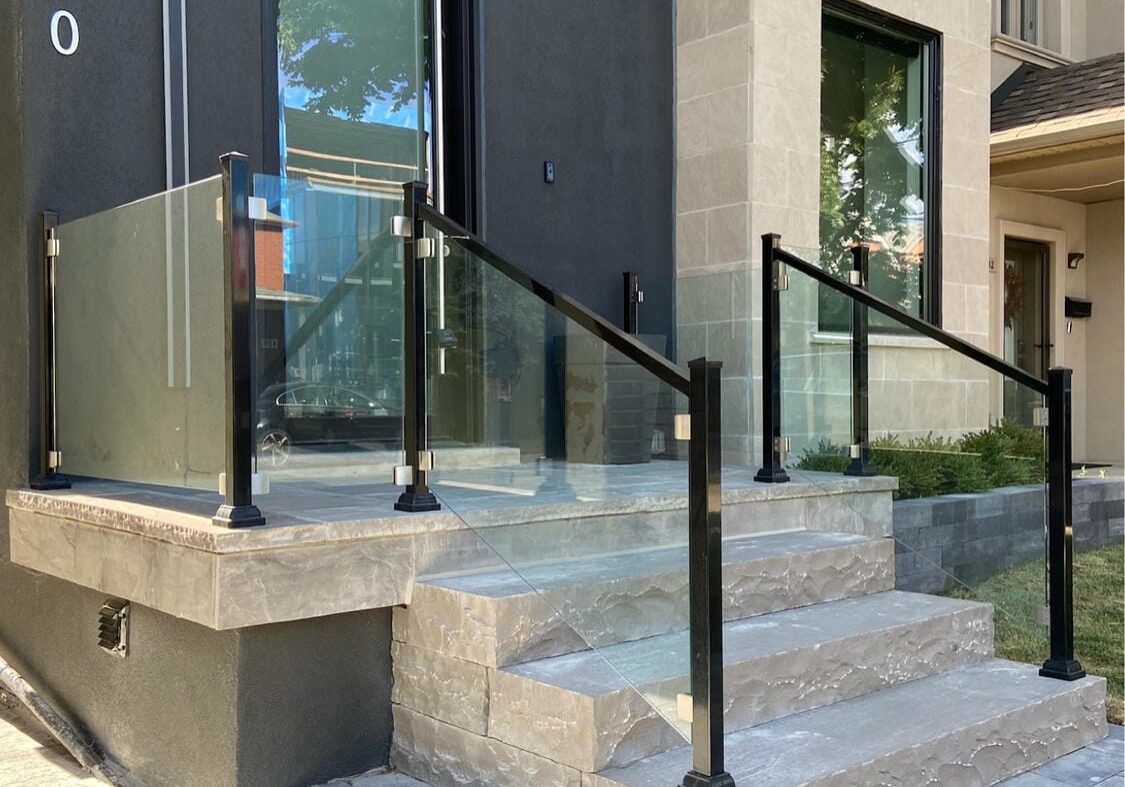 Commercial aluminum railings.png Commercial aluminum railings.png