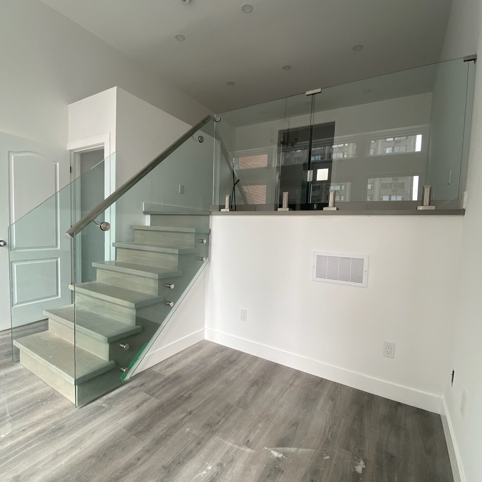 frameless glass railings