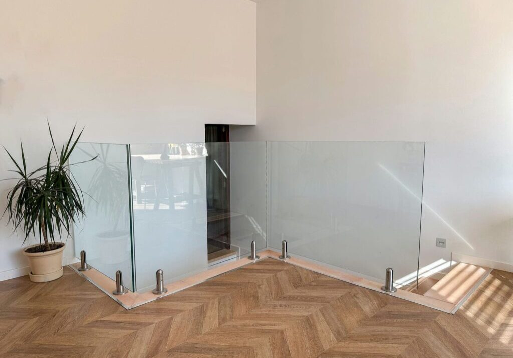 indoor glass railing clamp hardware